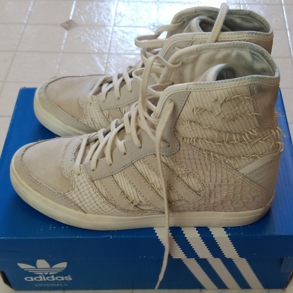 Adidas wedge hi tops